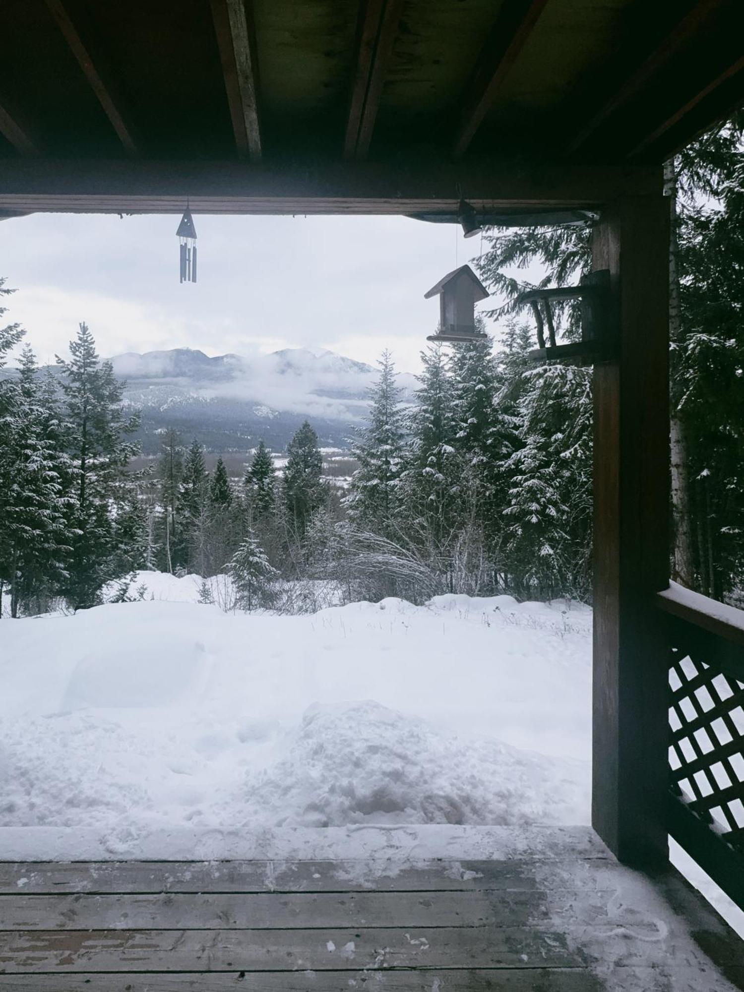 Alpine Meadows Lodge Golden Luaran gambar